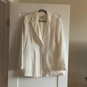 NEWPORT NEWS PURE WHITE 1-BUTTON BLAZER SIZE-16
